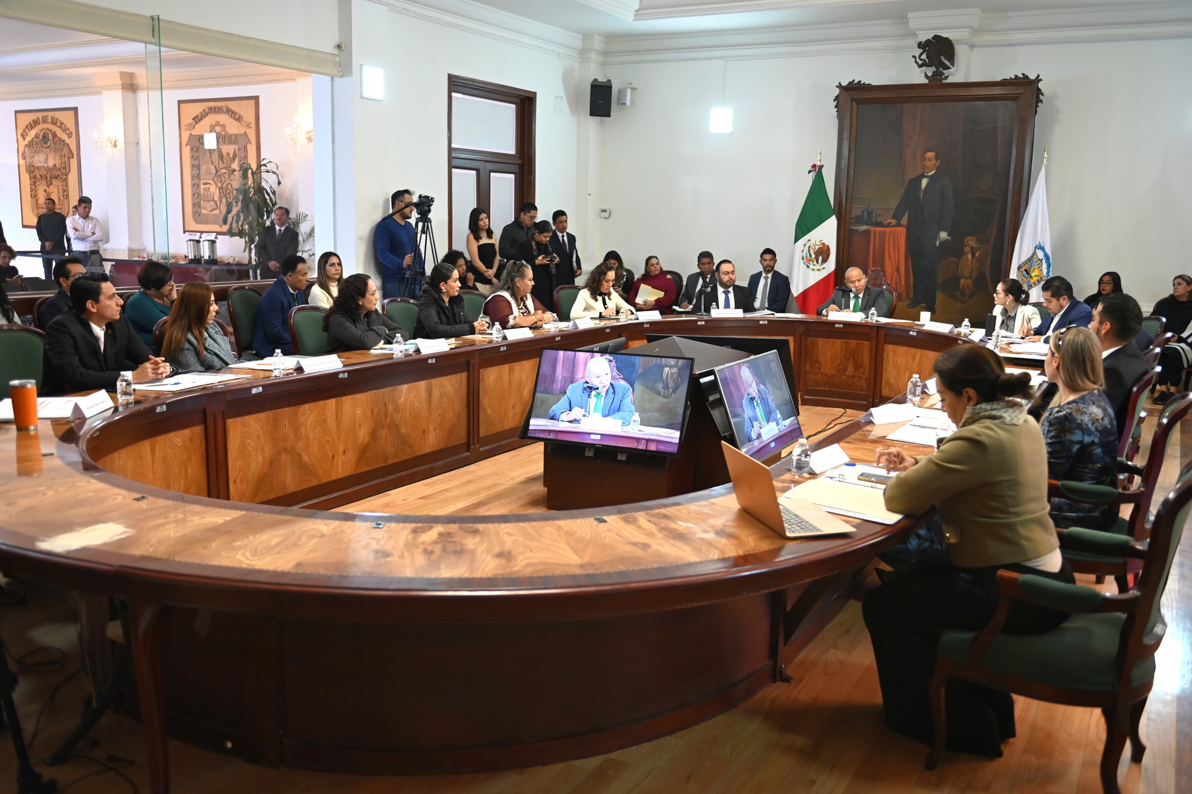 MÁS DEL 70 POR CIENTO DEL PARQUE VEHICULAR DE TLALNEPANTLA SERÁ OBJETO DE BAJA Y CHATARRIZACIÓN