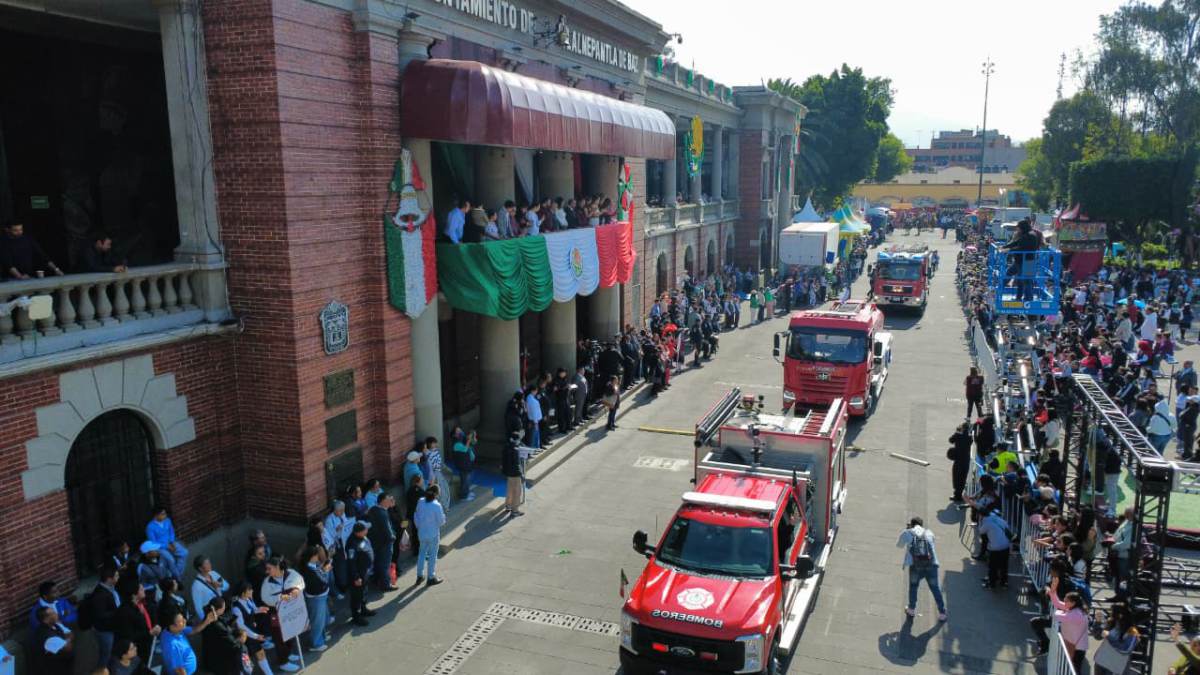 TLALNEPANTLA CELEBRA EN UNIDAD FAMILIAR SU TRADICIONAL DESFILE CÍVICO MILITAR DE INDEPENDENCIA